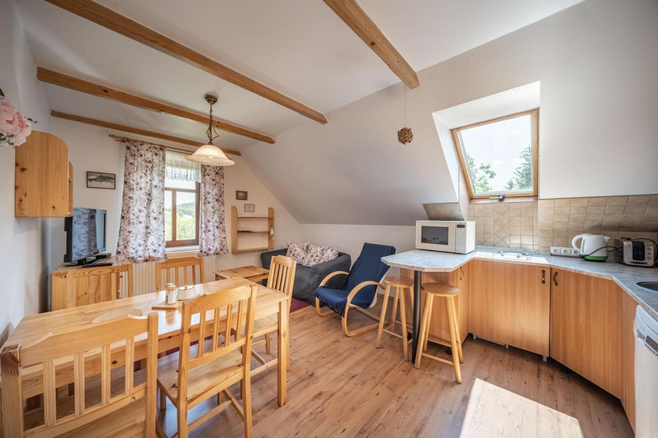 Apartmany Rubinovi Horejsi Vrchlabi Екстериор снимка