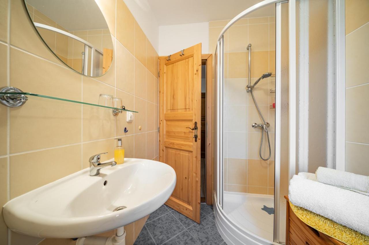 Apartmany Rubinovi Horejsi Vrchlabi Екстериор снимка