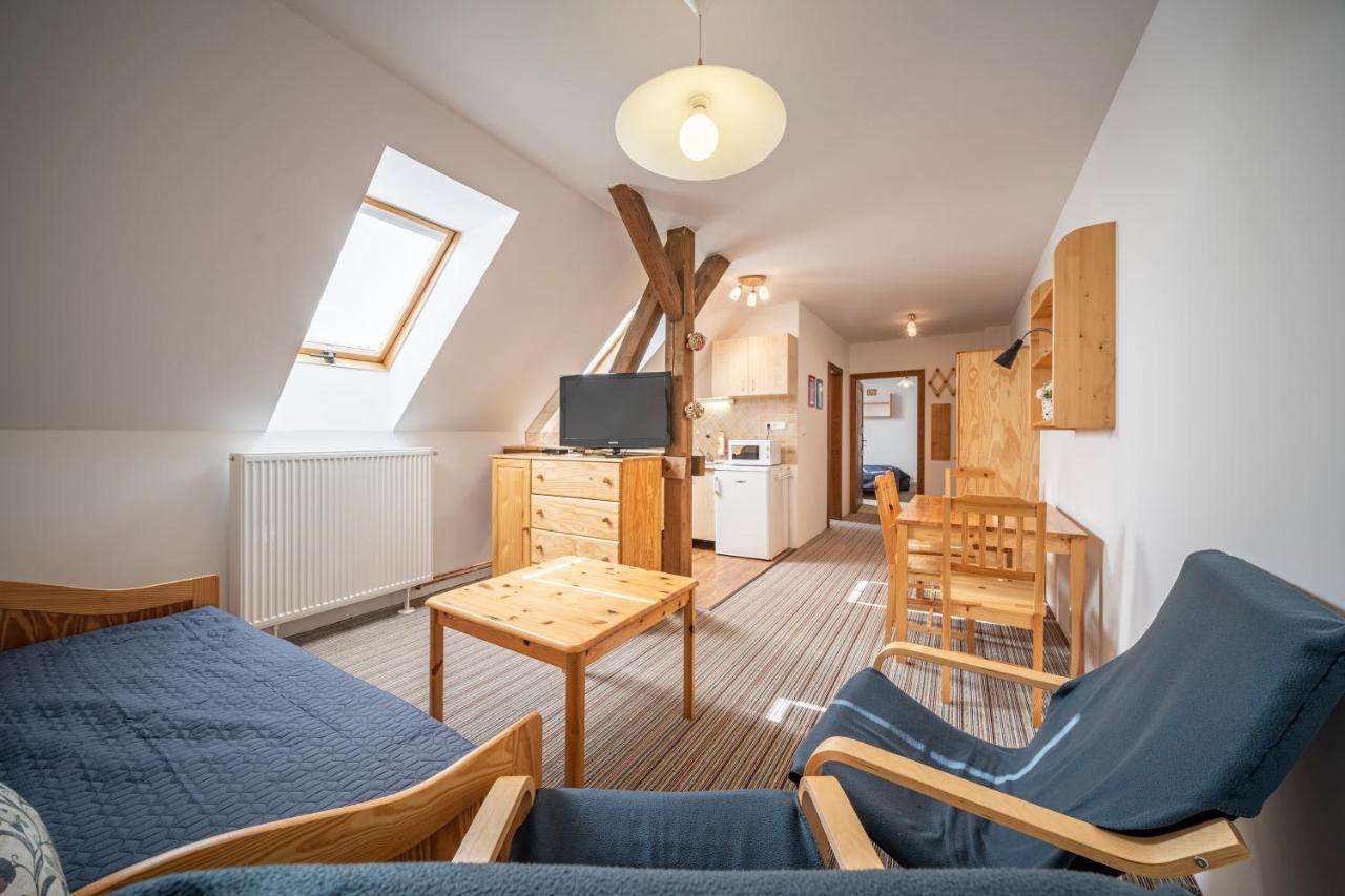 Apartmany Rubinovi Horejsi Vrchlabi Екстериор снимка